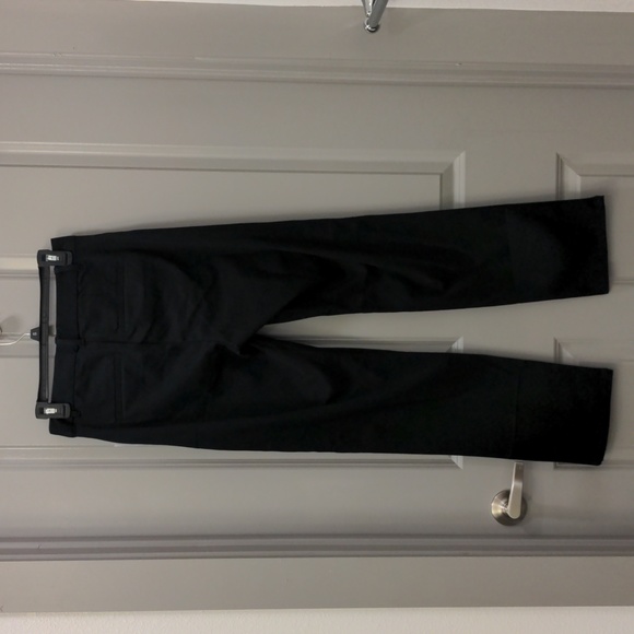 NWT Gap Mid Rise Straight Leg Pants in Bi-Stretch - Picture 6 of 9